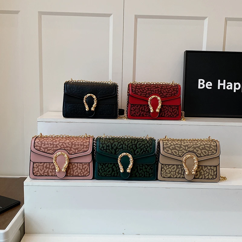 

Stylish Leather Crossbody Handbag Classic For Women Casual With Large Capacity Minimalist Shopper Tote And Unique Design