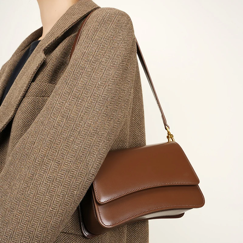 

Women Shoulder Crossbody Bag Luxury Designer Lady Cowhide Split Leather Handbag Fashion High Quality Underarm Messenger Bag