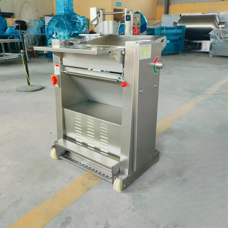 معدات ذبح الخنازير الصغيرة معالجة آلة فاصل مقشرة جلد لحم الخنزير لآلات الجزار