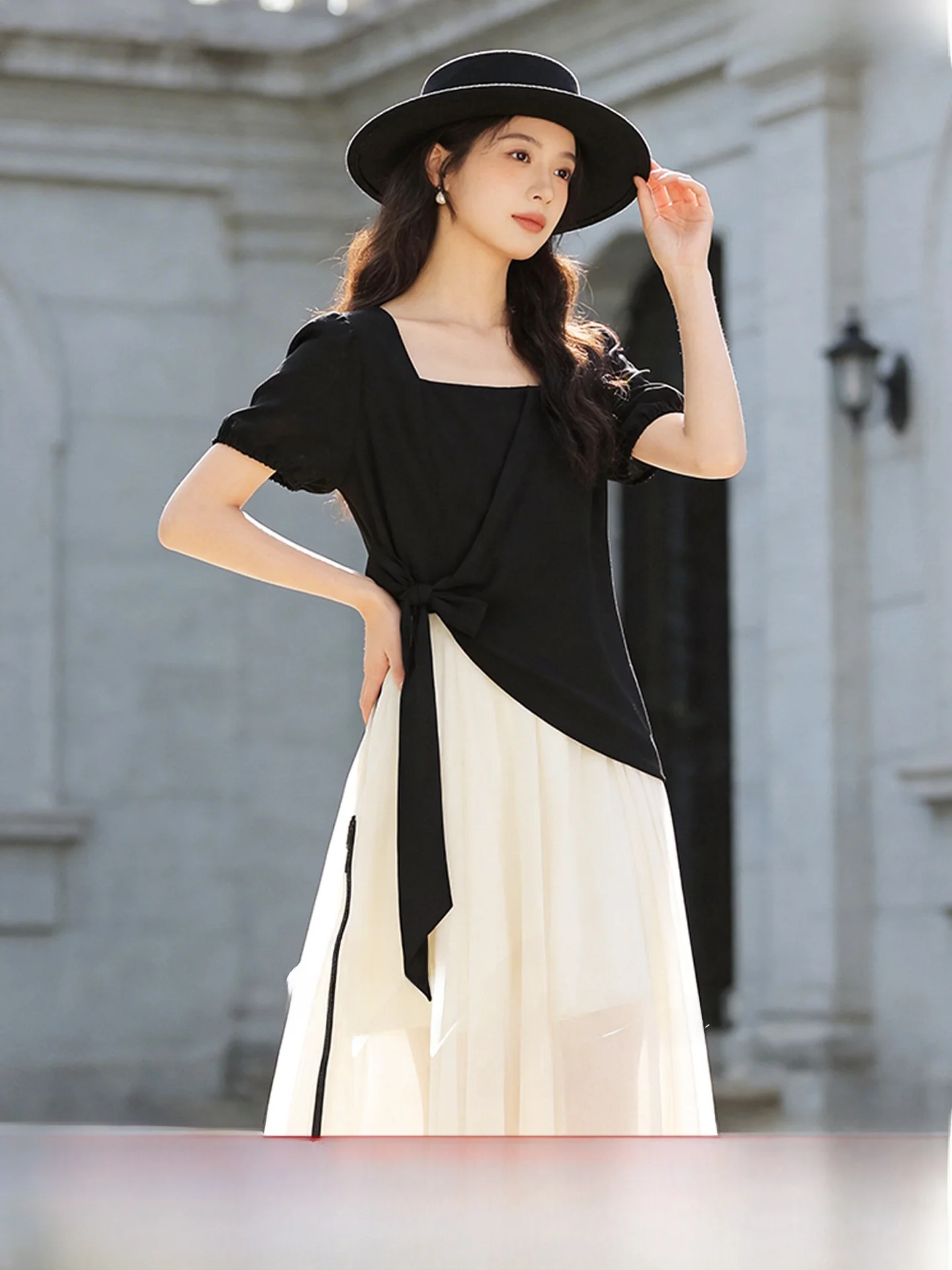 

Wuji Home Summer 2026 Slimming Waist Long Dress Elegant Commute Style High Waist A-Line Polyester Fiber Short Sleeve Midi Dress