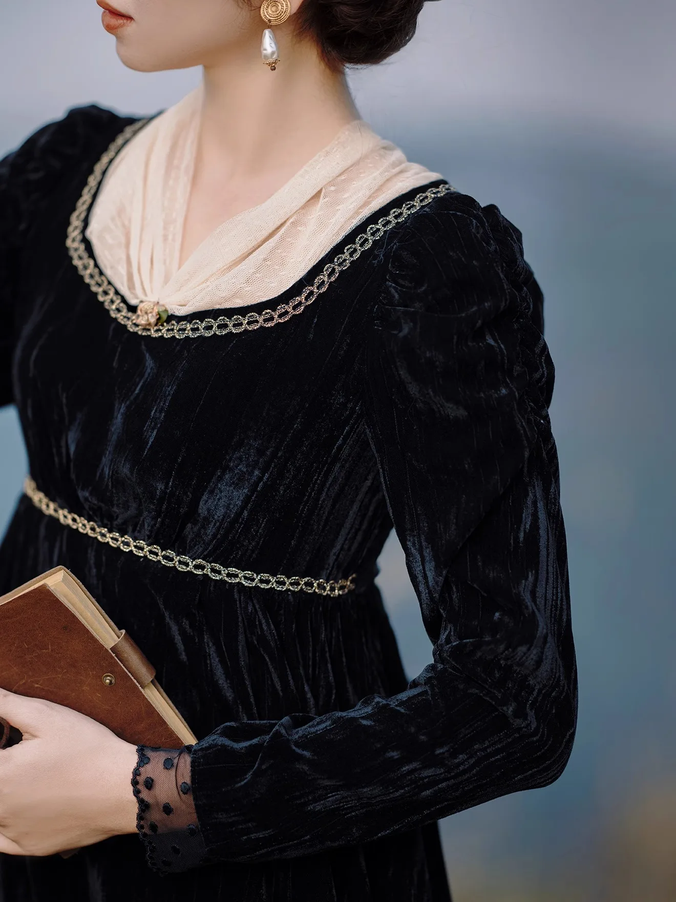 TIYIHAILEY terciopelo primavera otoño mujer vestido negro manga larga largo Maxi señoras S-XL Vintage cintura alta 2025 Patchwork cuello en V