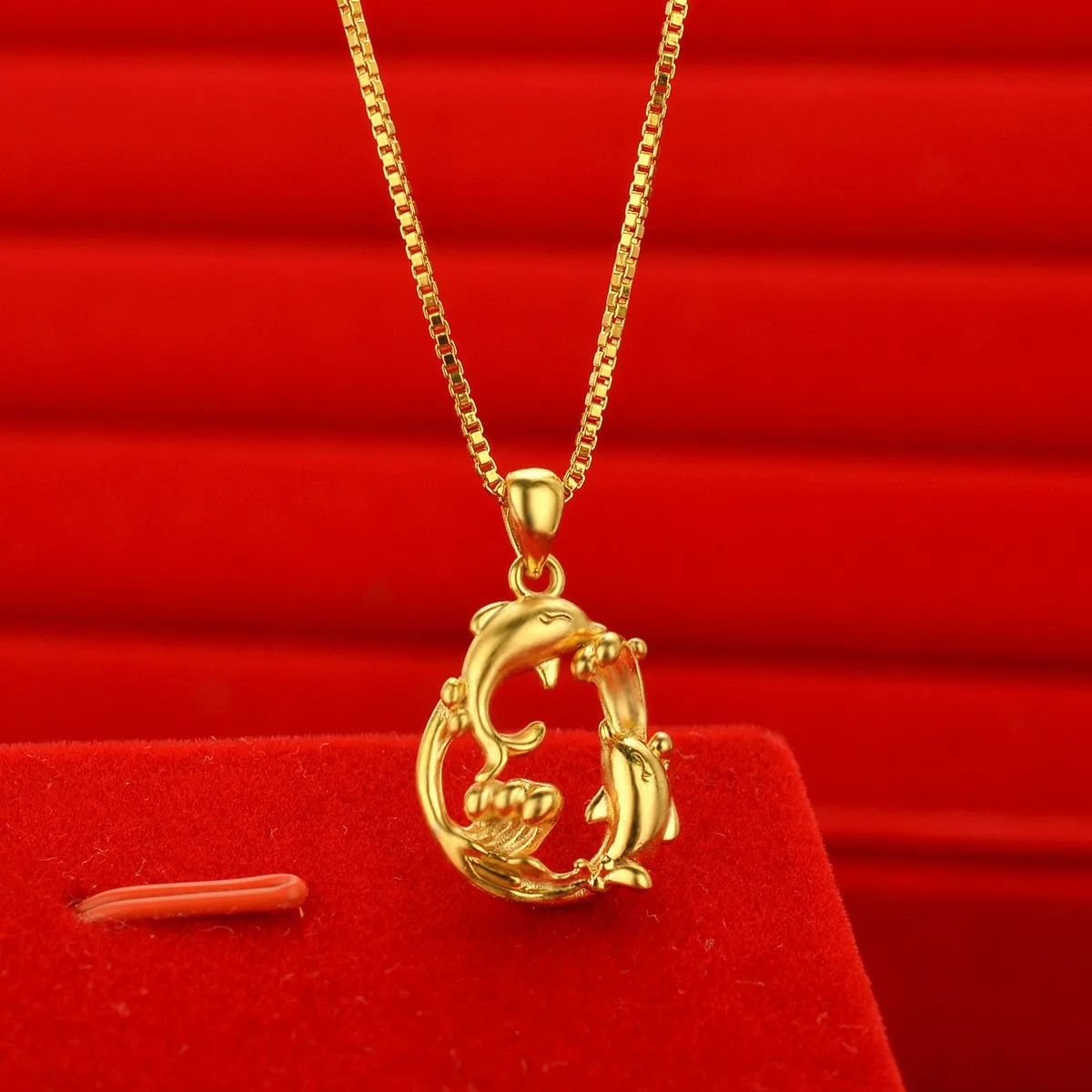 Boutique AU999 gold necklace pendant female clavicle chain fashion new style pig love pendant 24K pure gold jewelry