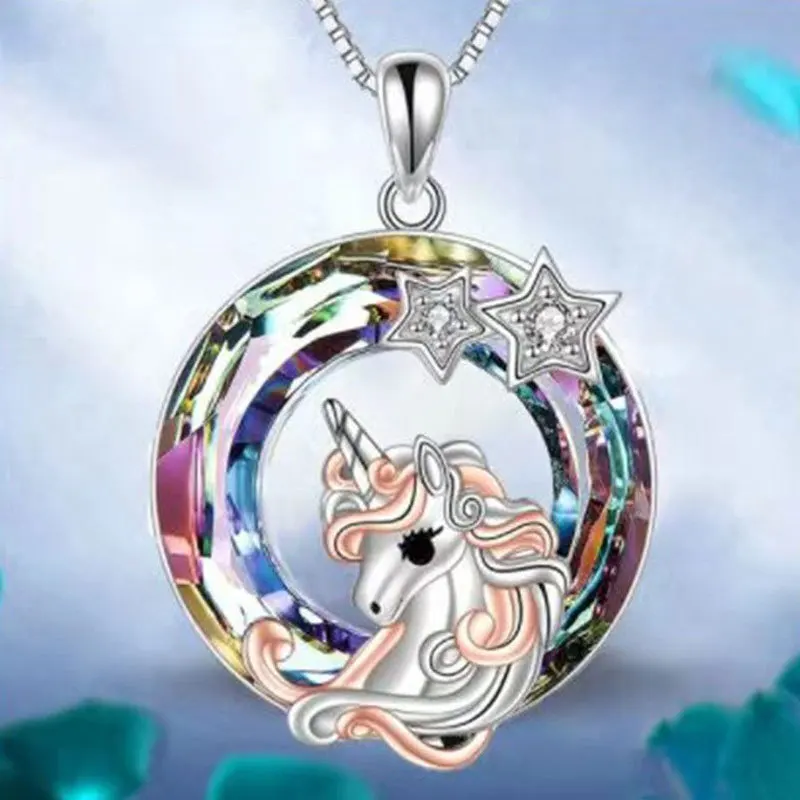 Fashion Creative Dazzle Crystal Little Girl Unicorn Necklace Female New Moon Pony Children Pendant Gift for Good Friends