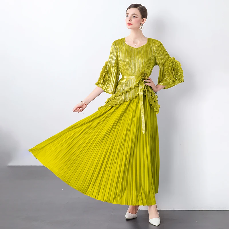 

Summer Clothing Versatile Hot Stamping Rolled Edge Plate Flower Design Sense Lace Up Top High Waist Long Pleated Skirt Set 2025