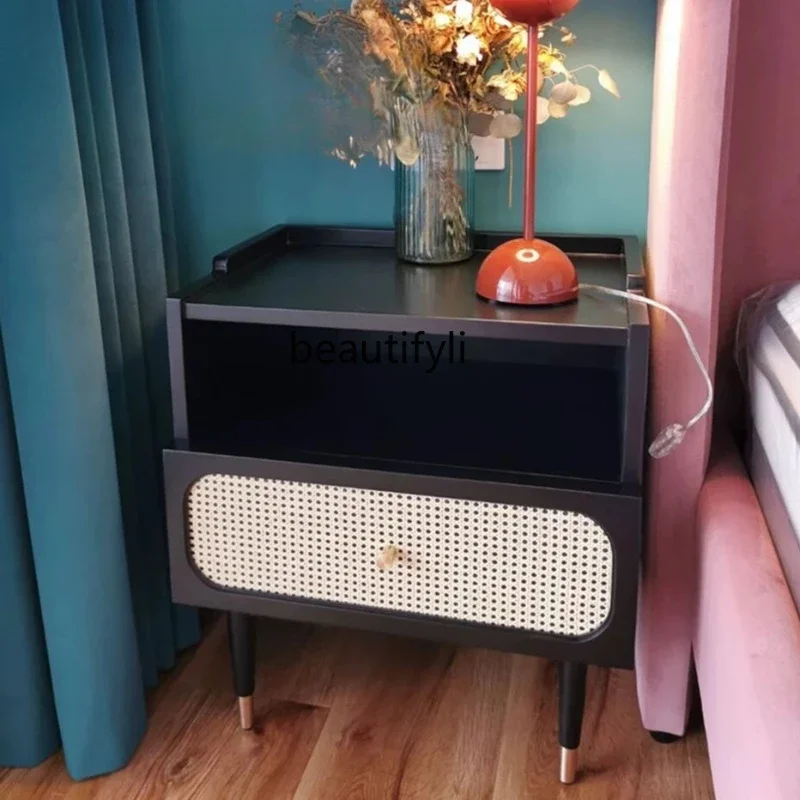 

FNordic solid wood rattan bedside table modern simple locker wabi sandy wind French side few bed and breakfast