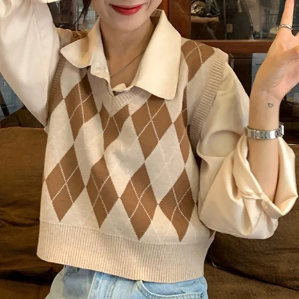 

Retro Layered Knitted Vest V-Neck Diamond Grid Vest for Women 2025 New Style Spring and Autumn Outer Jacket Jacket