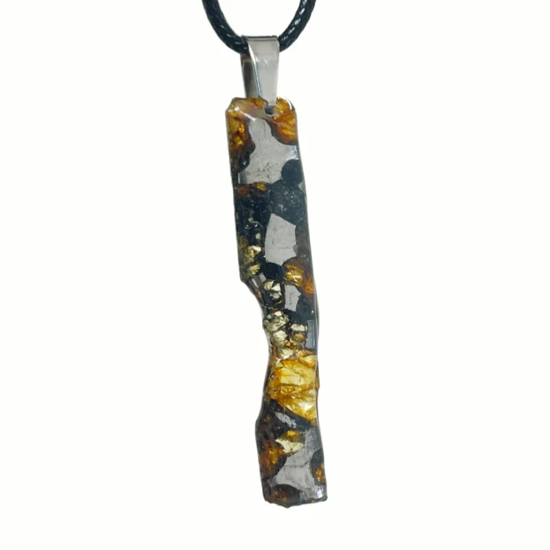 

2.6g Seymchan Olive Meteorite manual Pendant Olive Meteorite Natural Olive Meteorite Necklace Pendant Specimen Collection- LB170