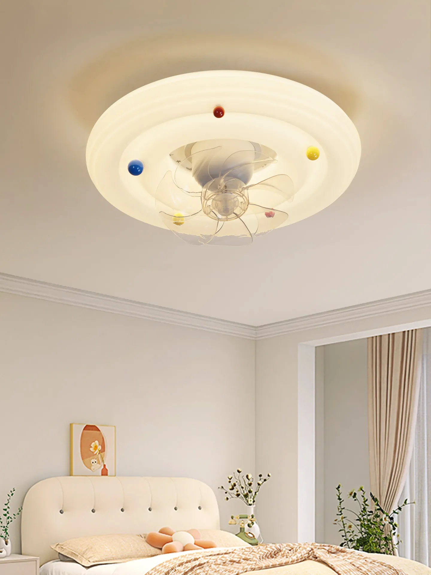 

Cream Style Ceiling Fan Light, Remote Control, Retractable Blades, Quiet LED Fan Lamp for Bedroom, Children's Room, Living Room