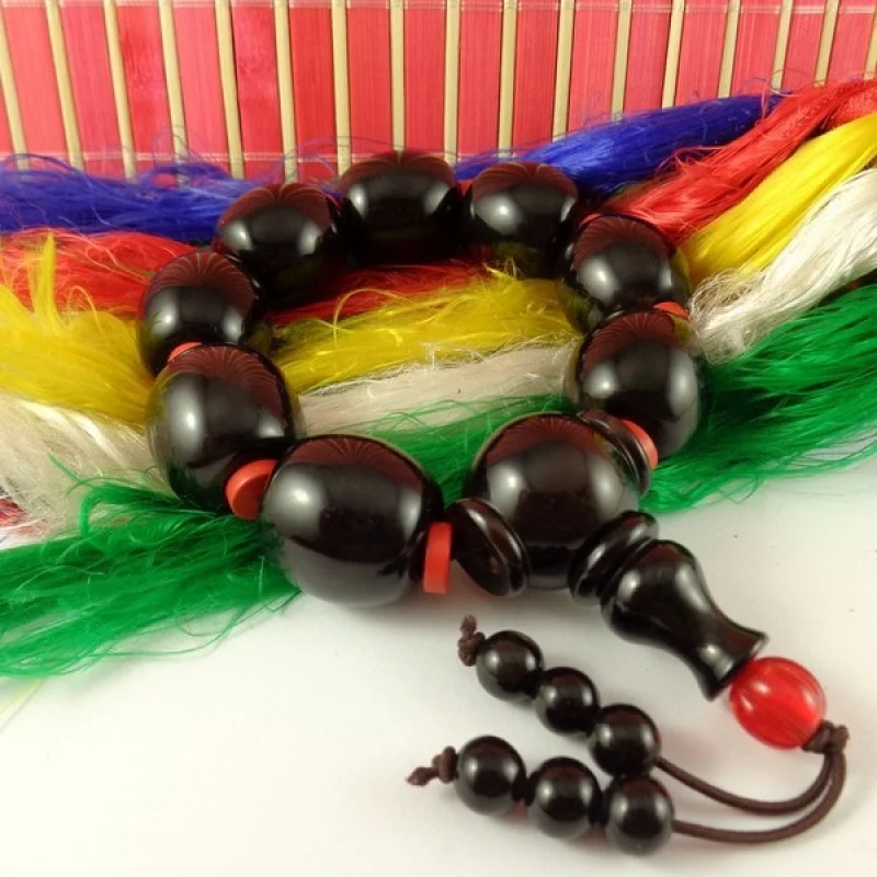 tibetan-style-yak-horn-buddhist-bead-bracelet-shiny-black-and-fashionable-versatile
