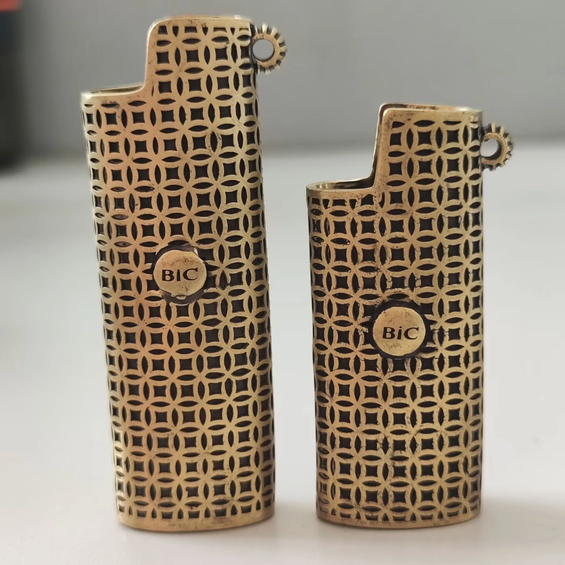 

Новый чехол для зажигалки из чистой латуни, 1 шт., подходит для зажигалки Bic J3/j5, чехол в стиле ретро