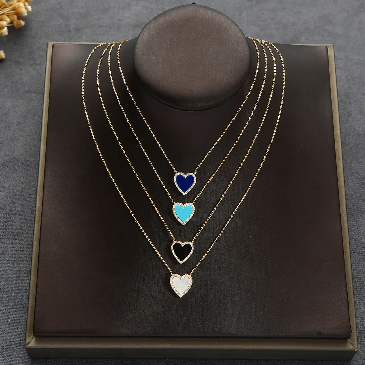 Natural Fritillaria Heart Necklace French Metal Love Clavicle Chain Korean Female Pendanklace Female Blue Pendant for Women Gift