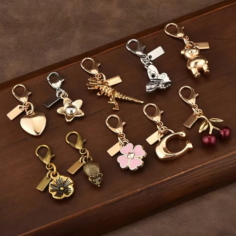 Exquisite High-end Bear Cherry Butterfly Keychains for Women Y2k Bag Pendant Car Key Chains Jewelry Gift Decoration Accessories