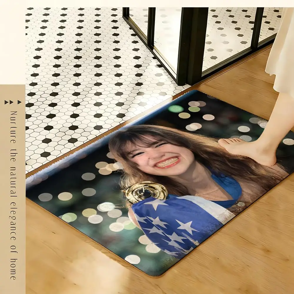 Figure Skater Alysa Liu Floor Mat Soft Flannel Rug Non-Slip Absorbent Mat for Bathroom Bedroom Home Decor