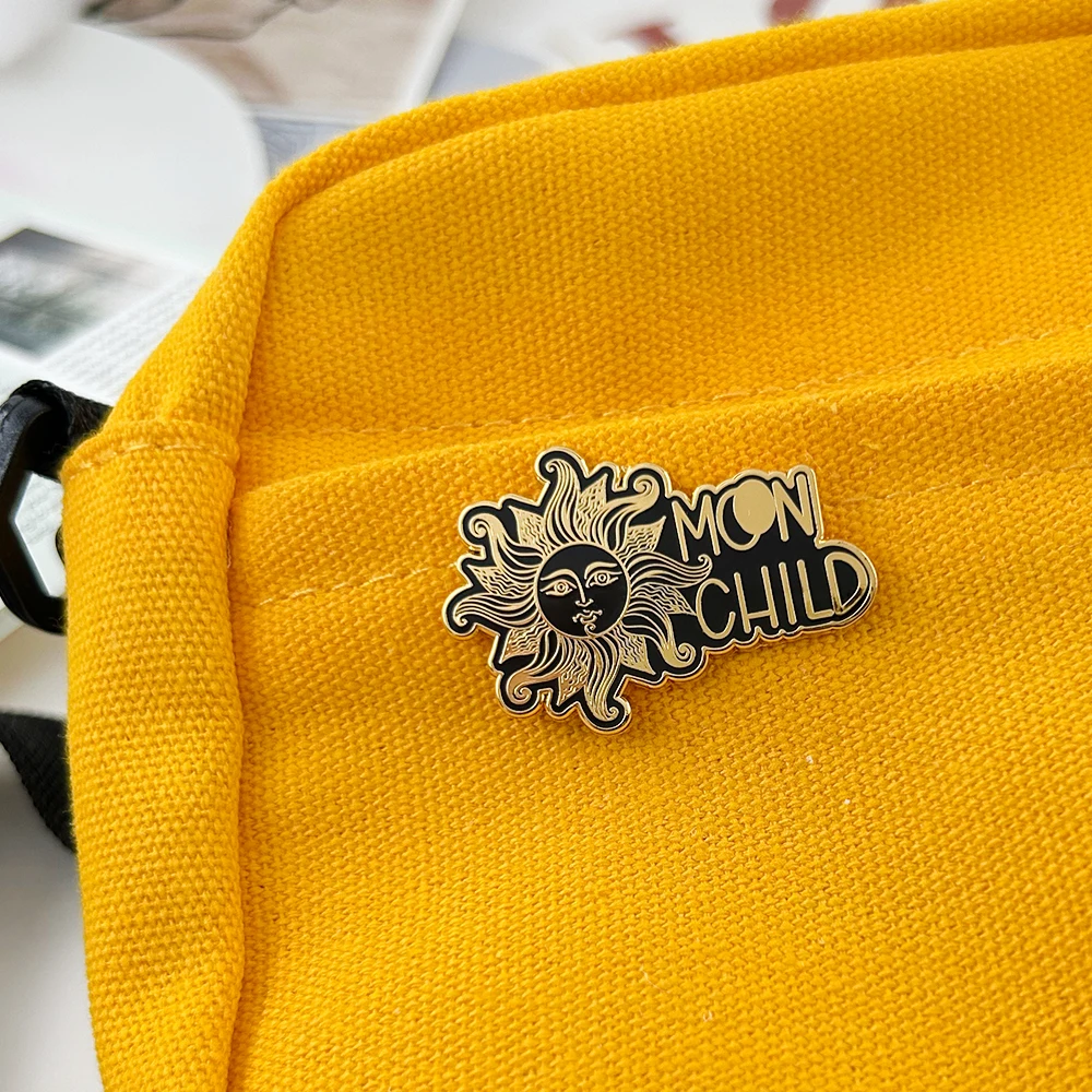 Moon Child Enamel Pin Witch Astrology Celestial Badge Hope & Dream Brooch Brave Dreamer Jewelry Astronomy Lovers Gift