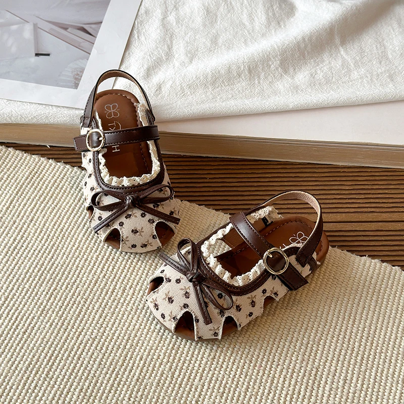 Summer Kids Anti-kick Sandals Flora Printed Little Girls Outdoor Sandals School Princess Closed-toe Children Beach Flat Sandals