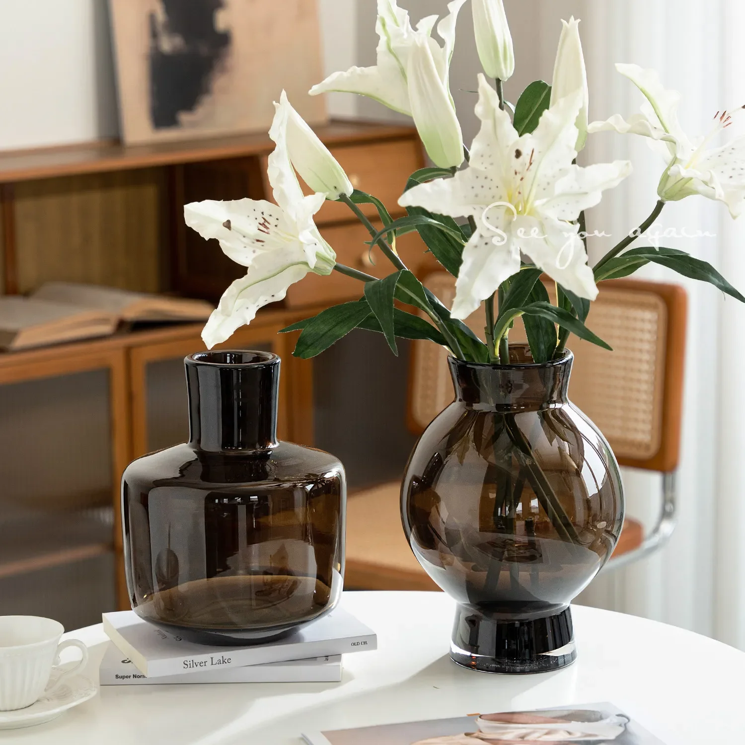 Nordic Glass Vase Simple Large Glass Vase Artistic Glass Flower Vase For Living Room Entrance Table Top Home Decor Gifts