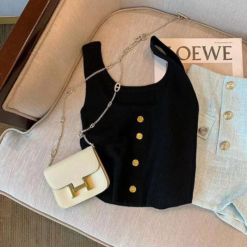 

Girls Summer New Gold Buckle Camisole Korean Round Neck Sleeveless Fashion Foreign Short Knitted Vest Trendy