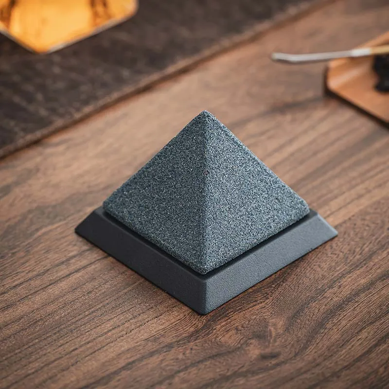 

Holeless tea filter pyramid-shaped infuser creative and unique small green tangerine tea brewing gadget