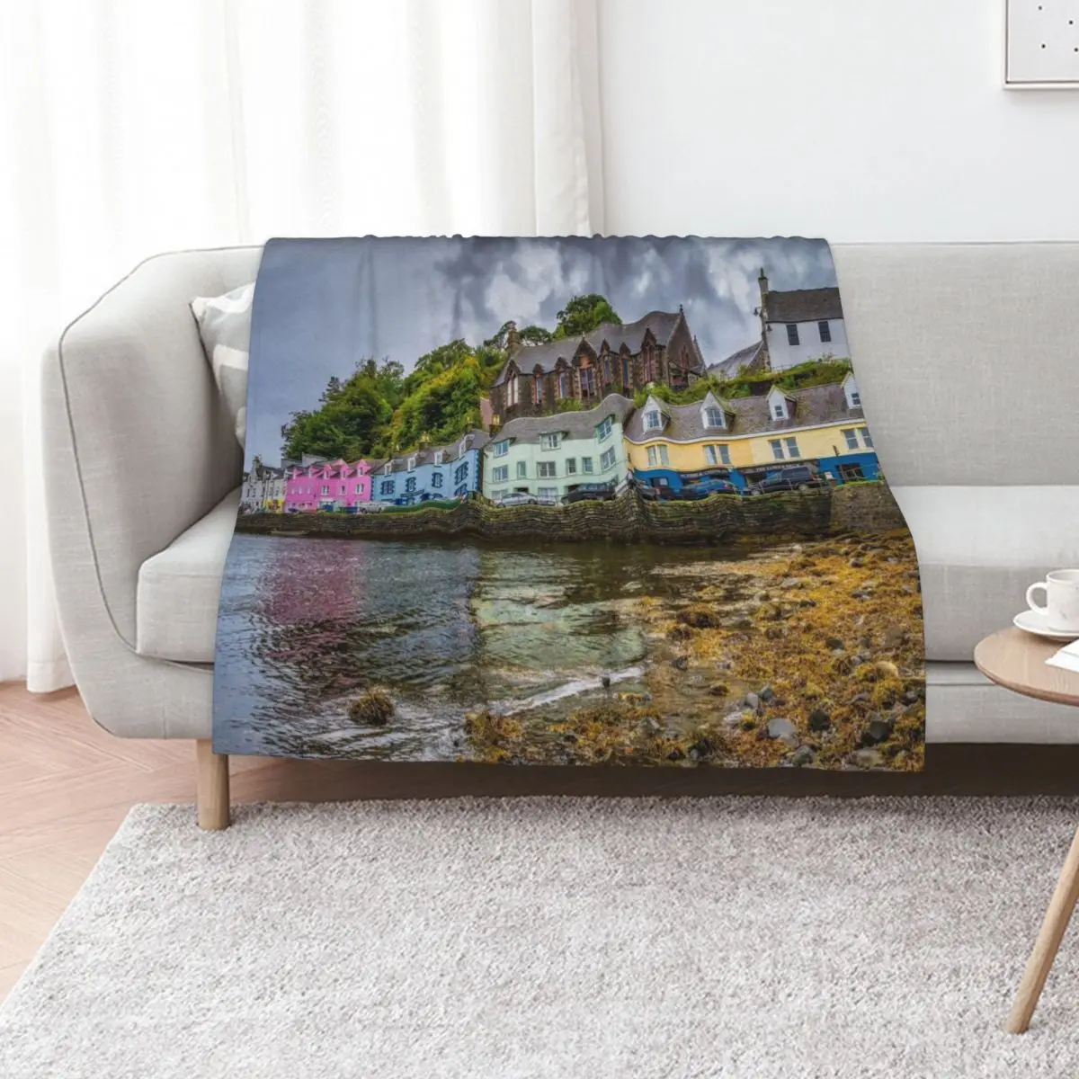 Portree Harbour, Isle of Skye Throw Blanket Decorative Throw Hairys Bed linens Flannels decorative cosplay anime Blankets