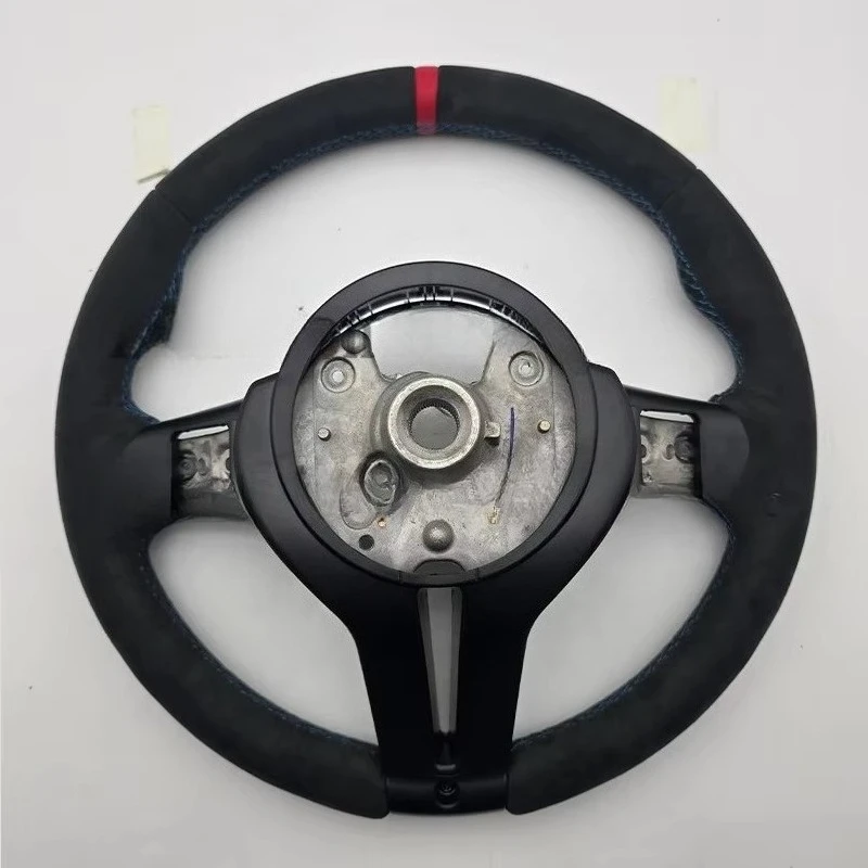 

Самый популярный автомобильный руль для BMW 3, 5 серии, F10, F30, F90, F01, F12, M3, M6, E90, Z4, X1, X6