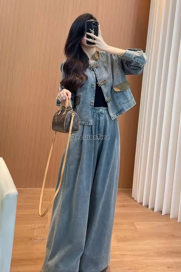 

2025 новый весенне-осенний джинсовый костюм Тан в китайском стиле для женщин, модная короткая куртка в стиле ретро, широкие брюки, комплект из двух предметов