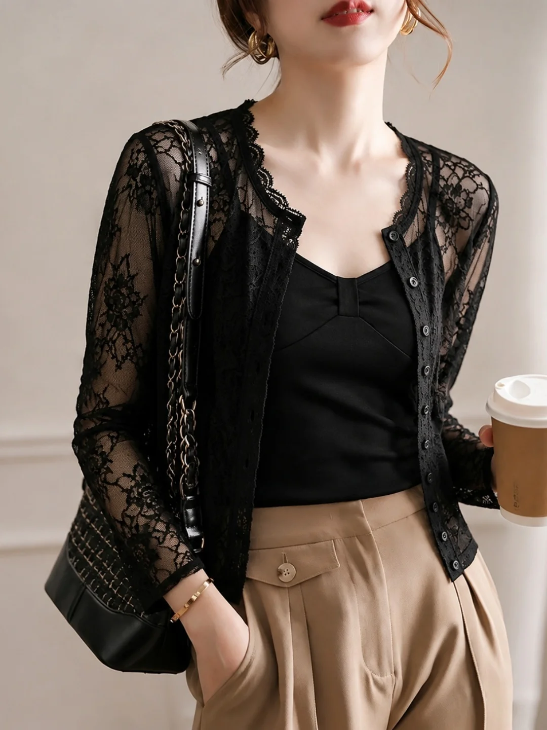 Fashionable Lace Long Sleeve Women's Top Single Button Design Luxury Style Commute Korean Version Straight Cut Silk Material