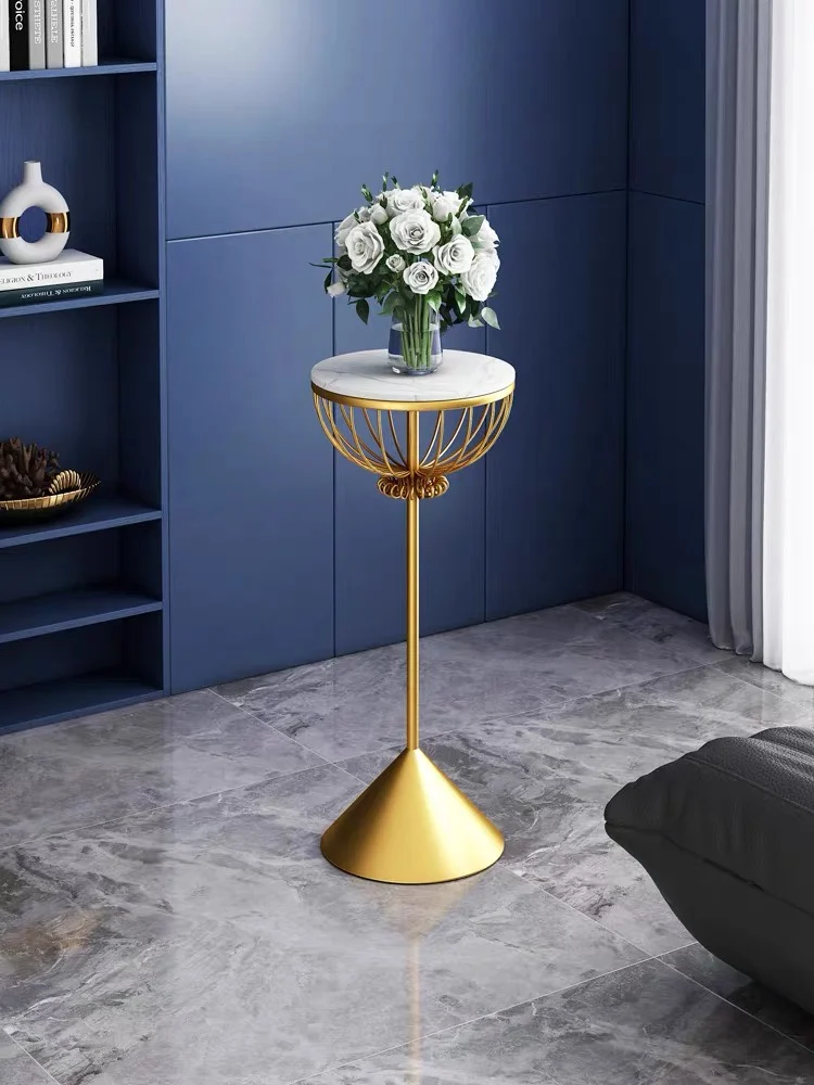 

Nordic simple modern light luxury shelf living room sofa bedroom Internet celebrity flower stand rock slab floor-to-ceiling flow