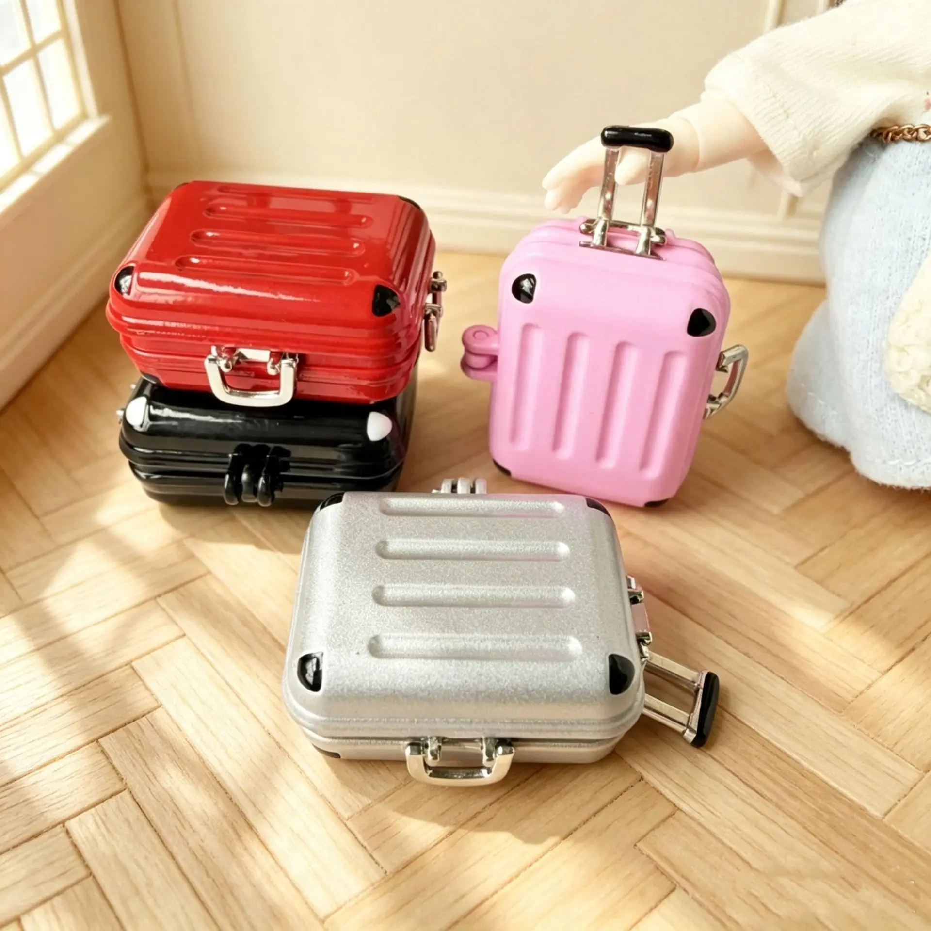 1:12 Dollhouse Mini Rolling Luggage Suitcase BJD OB11 Doll Metal Travel Case Model Pretend Play Accessory Diorama