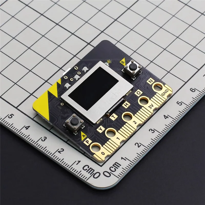 لوحة تطوير فائقة المصفوفة: راديو 2.4G/WIFI/BLE بلوتوث ESP32 0.96 بوصة OLED C++/Python/Mind+برمجة رسومية