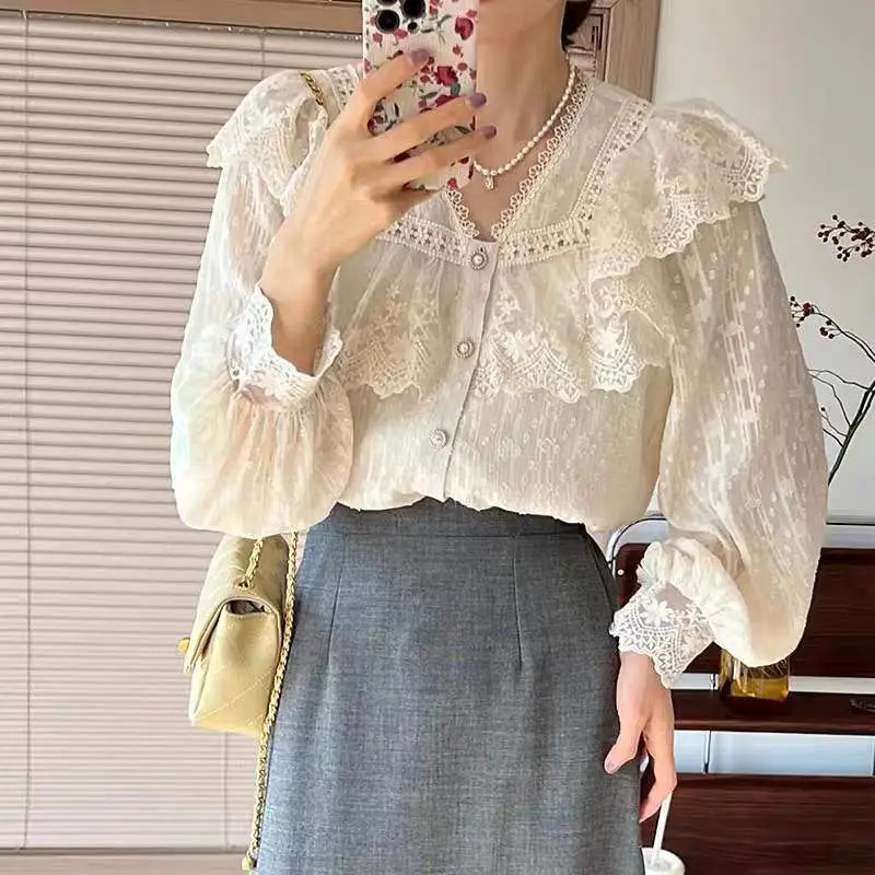 Vintage French Women Shirts Lace Lolita Elegant Long Sleeve Blouse High Quality Office Lady New Fashion Chic Female Tops