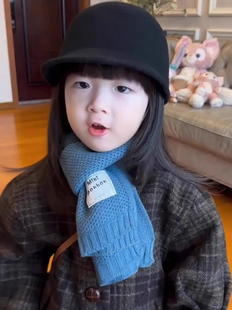 Girls' Fashion Set Autumn/Winter New Children's Baby Retro Woolen Plaid Coat Pants British Style Two Piece Set