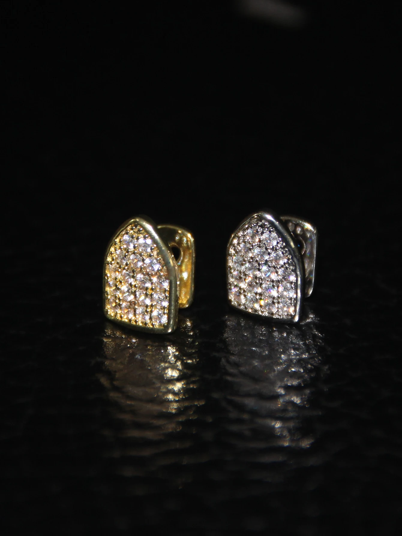 1pc Full Zircon Inlaid Teeth Decoration Hip Hop Style Single Teeth Dating Party Teeth that Both Men and Women Can Wear