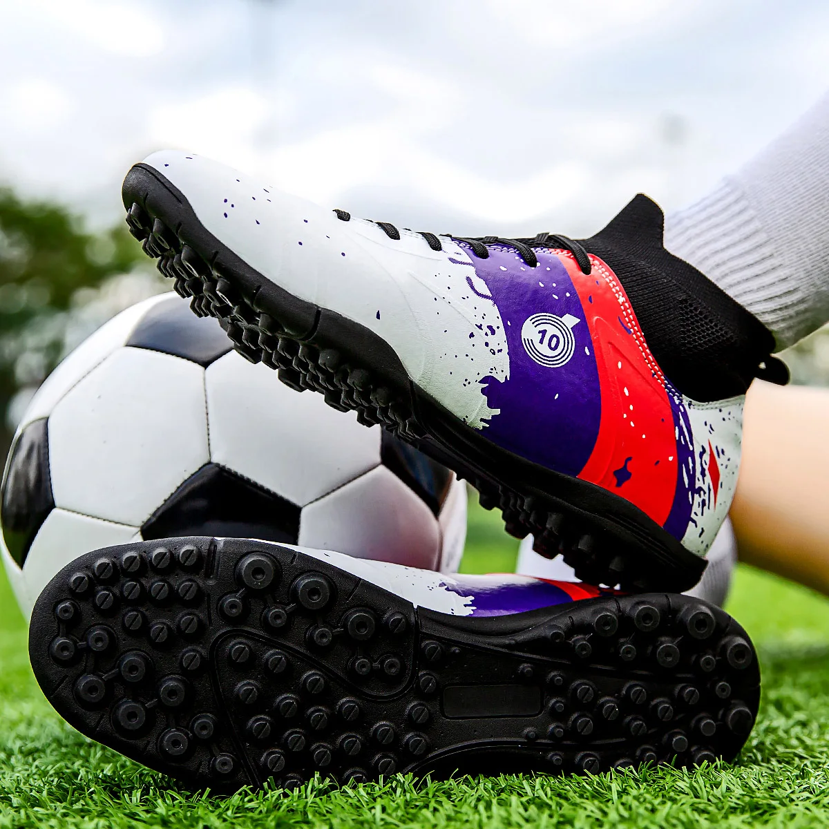 Men Soccer Shoes Professional Original Society Football Boot High-quality Teen Fast Soccer Tennis Childrens Football Shoes