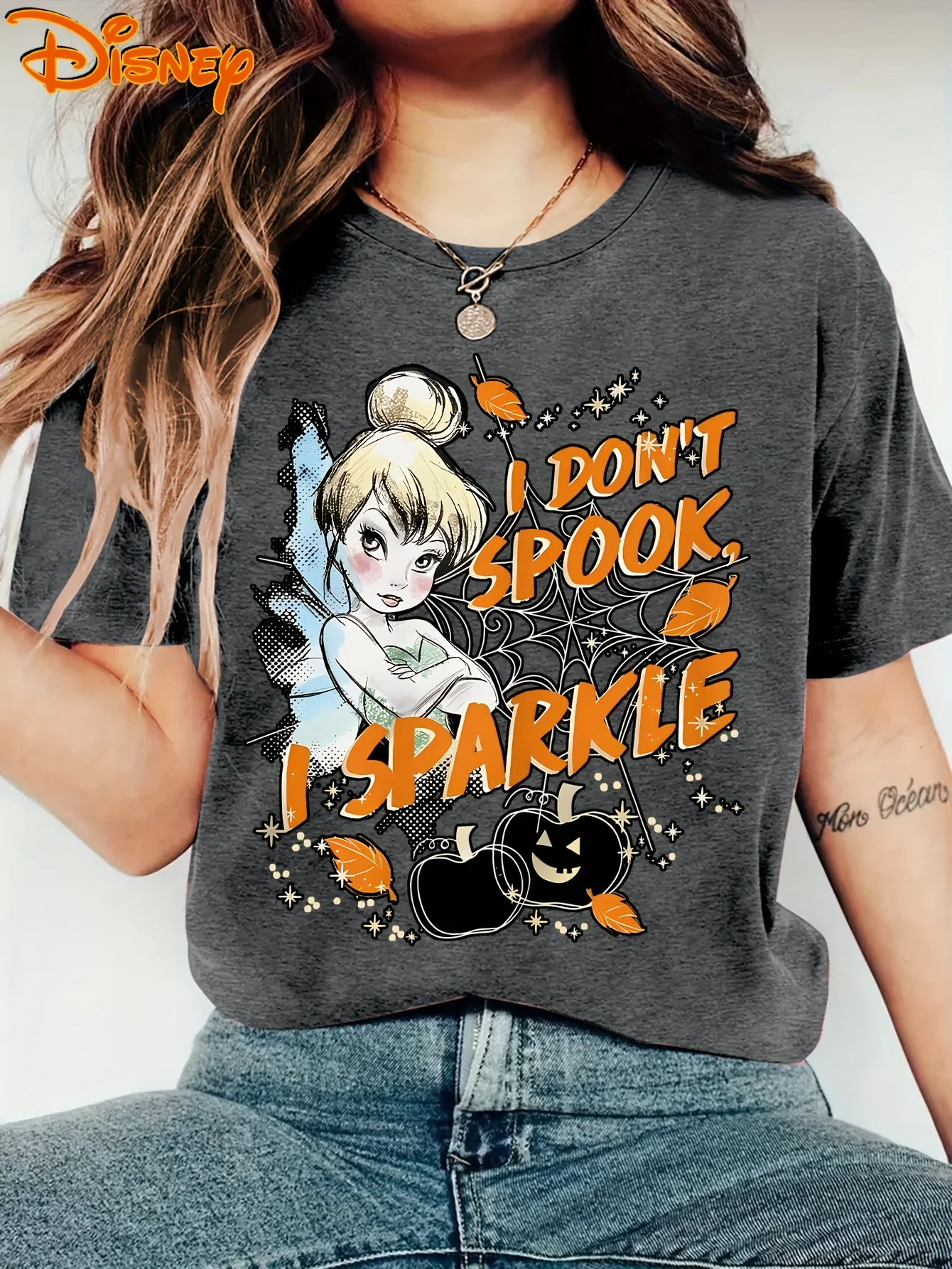 

Очаровательная футболка с круглым вырезом и принтом на Хэллоуин Диснея, мужские и женские всесезонные базовые рубашки и топы