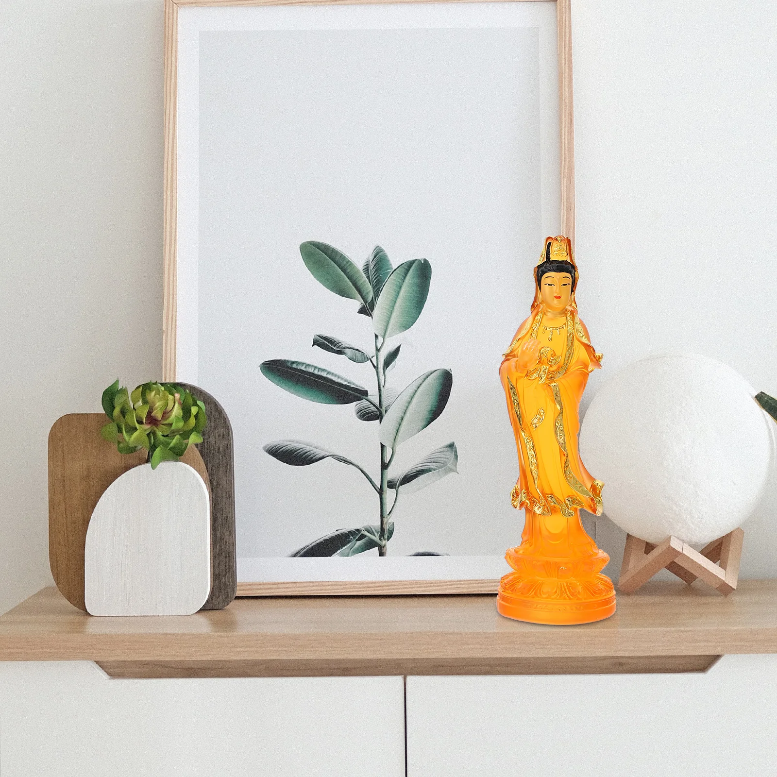 

1Pcs Delicate Resin Guanyin Statue Creative Home Decor Exquisite Workmanship Unique Avalokitesvara Sculpture Guanyin Statue