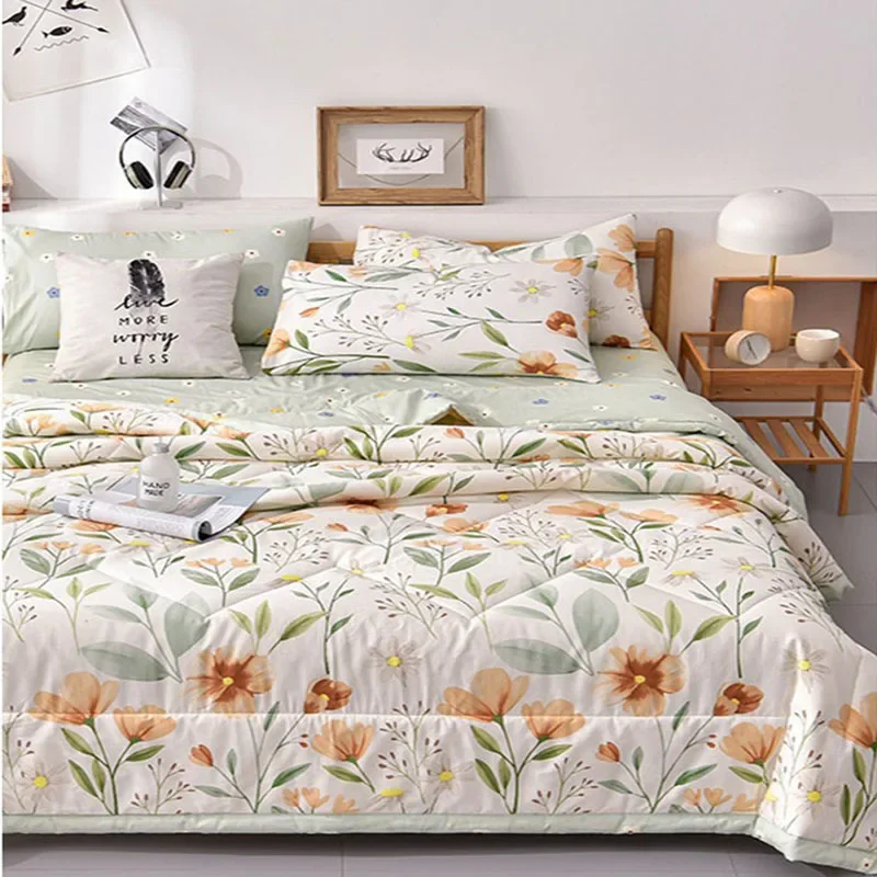Multicolour Floral Patchwork Cooling Blanket for Summer Skin-friendly breathable Air-Conditioner Quilt Washed Cotton Comforters