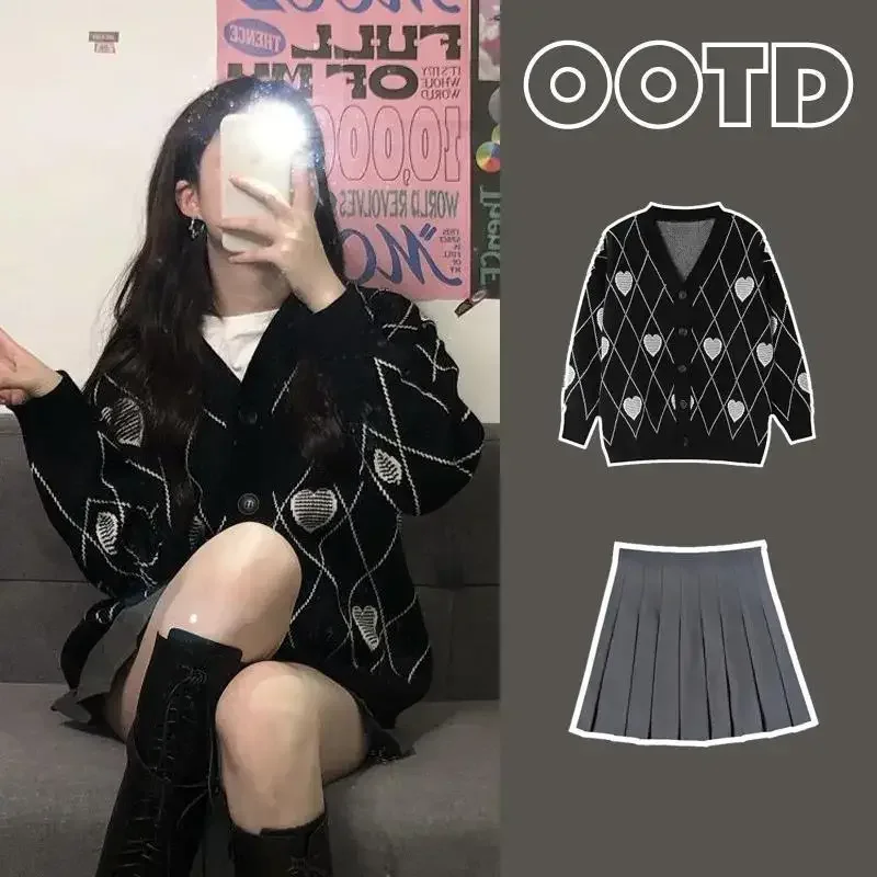 2021 Autumn New Sweater Jacket Women Long-sleeved V-neck Knitted Cardigan Top + Pleated Skirt Two-piece Suit