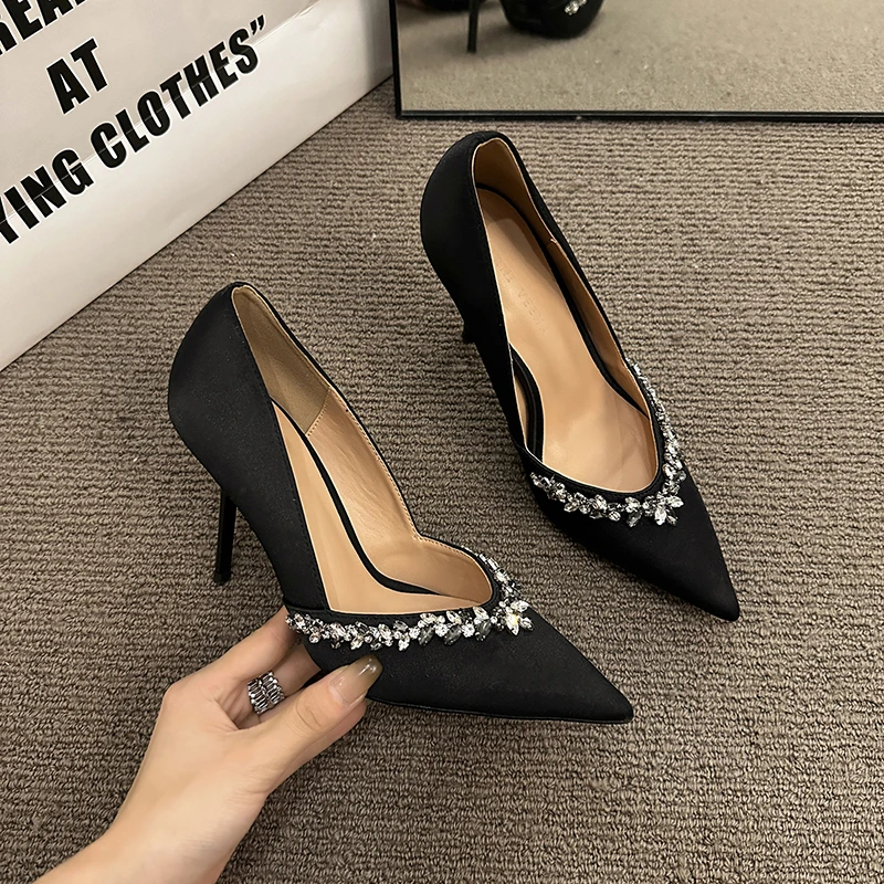 Pointed Thin Heel Sexy Bed Shoes High Heel 7.5cm or 9cm Rhinestone Thin Heel Fashion New Heels Shoes for Women 2024  Pumps