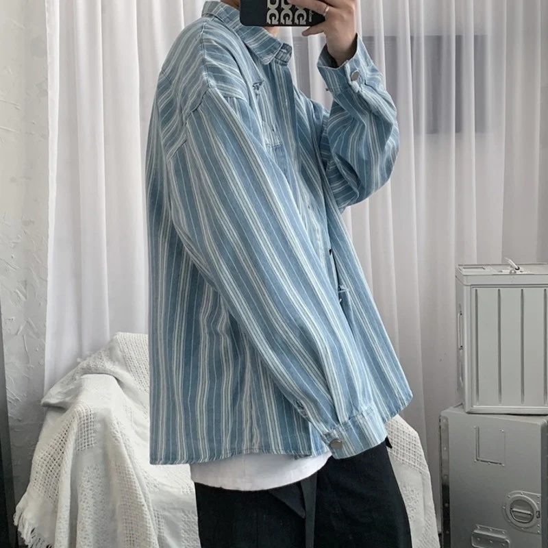 Oversized Men's Shirt Autumn 2022 New Striped Denim Shirt Korean Trend Handsome Loose Hole Long Sleeve Tops Vintage 2Y2321