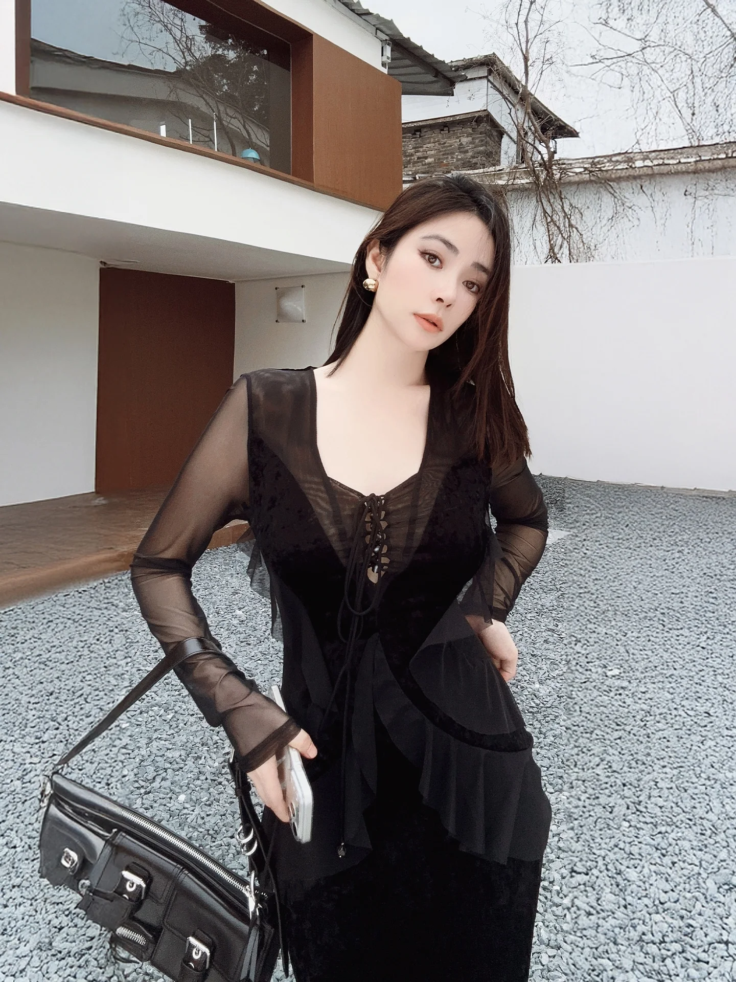 

Модное вязаное платье из полиэстера для осени и зимы, с длинным рукавом, для повседневной носки, оригинальный дизайн, маленький размер.