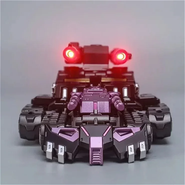 W magazynie Transformers Toys DJD-01 Legacy Series Tarn Enlarged KO 21cm Tank Action Figure Chariot Robot Model Gift Anime Figure