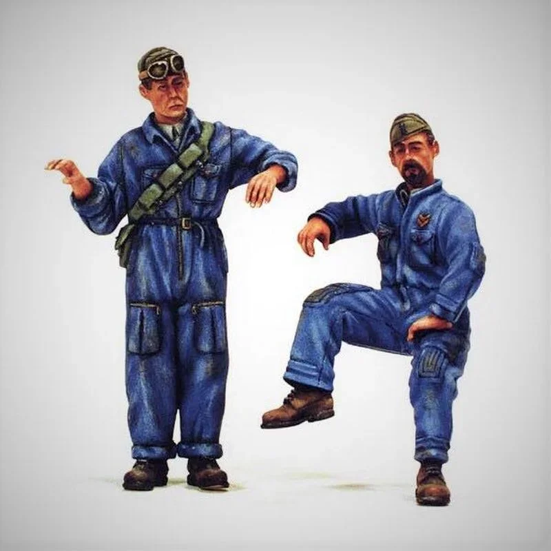 Garage Kit 1/35 Ratio Resin Figure Model Kit Diorama Model Scene Layout Tankcrew 2 Figures Micro Scene Selfassembly Unpainted
