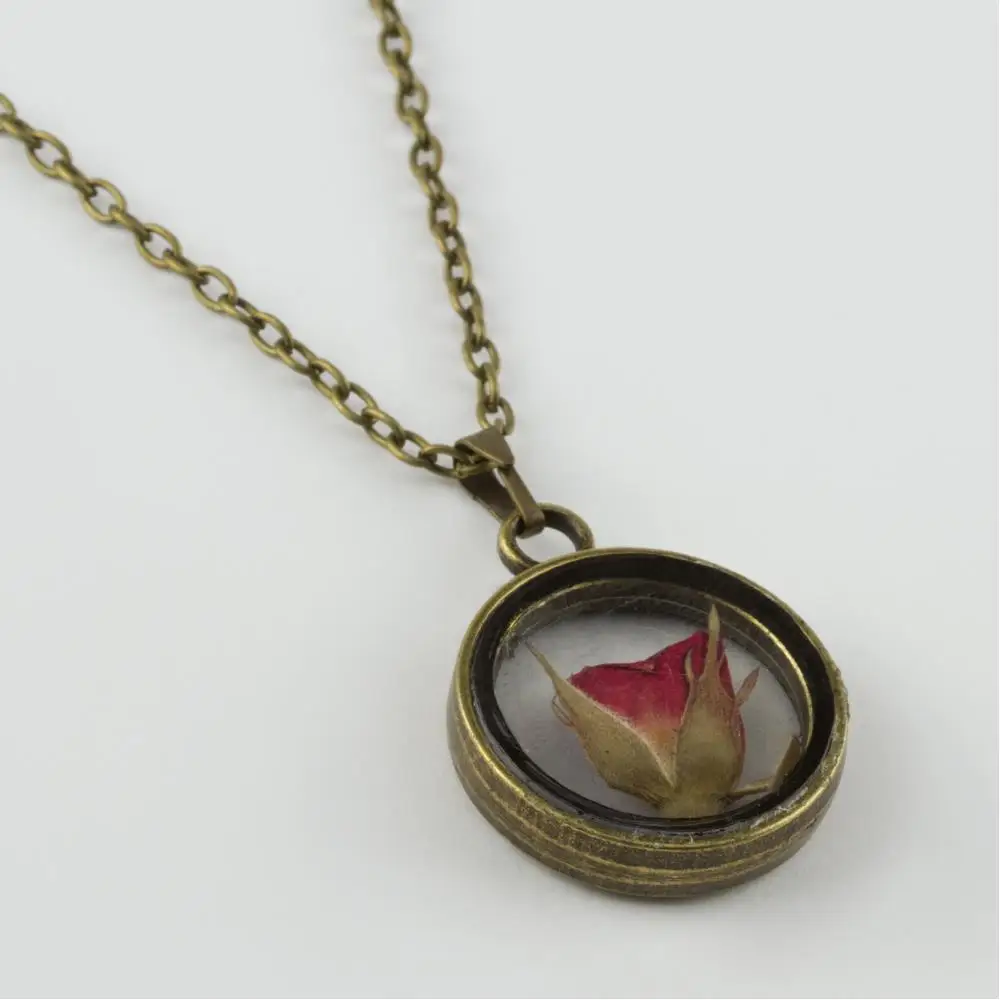 Rose Vivid Pendant