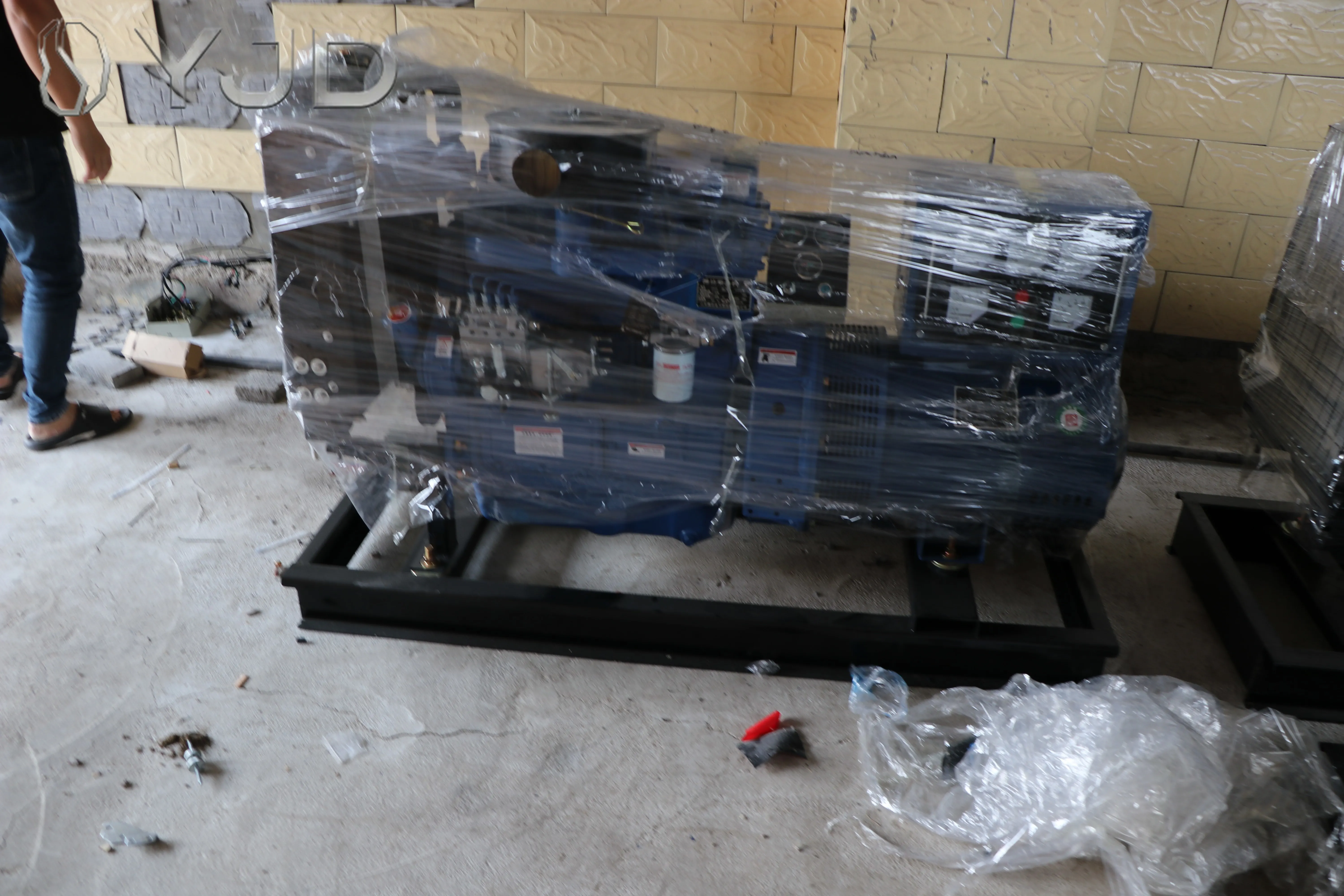 High Power Efficiency 250kVA Open Frame Diesel Generator for Data Center