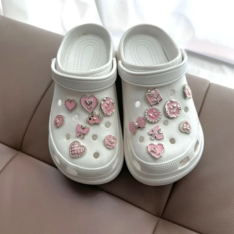 Rosa Schuh-Charms-Set, kreative DIY-Schuhblumen, Diamanten, Perlen, Strasssteine, abnehmbare Kettenschnalle, Schuhdekoration für Mädchen – Detail 9