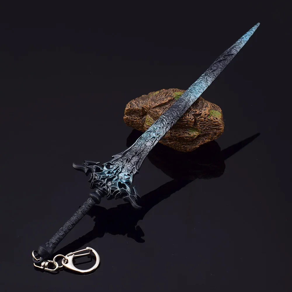 22 centimetri Ultimate Warrior Fantasy Gioco Arma Gioco di Metallo Periferico Katana Samurai Spada Arma Modello Portachiavi Regali Giocattoli per I Ragazzi