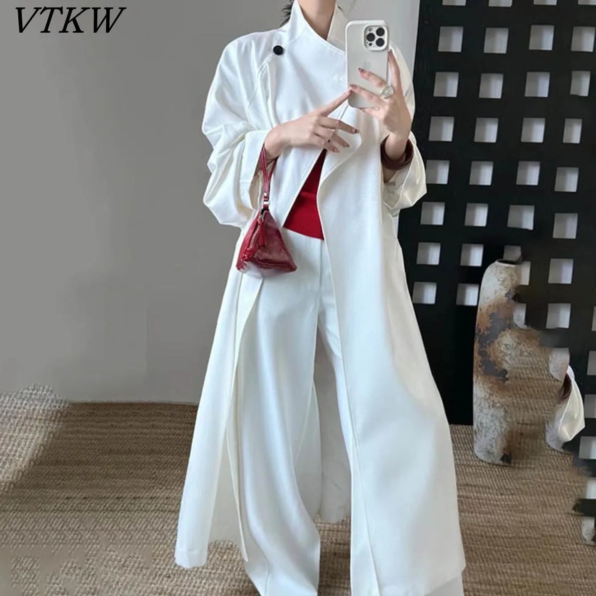 

VTKW Woman's Button-down Solid-color Cardigan-style Versatile Design 2025 Spring New High-quality Long Windbreaker Coat