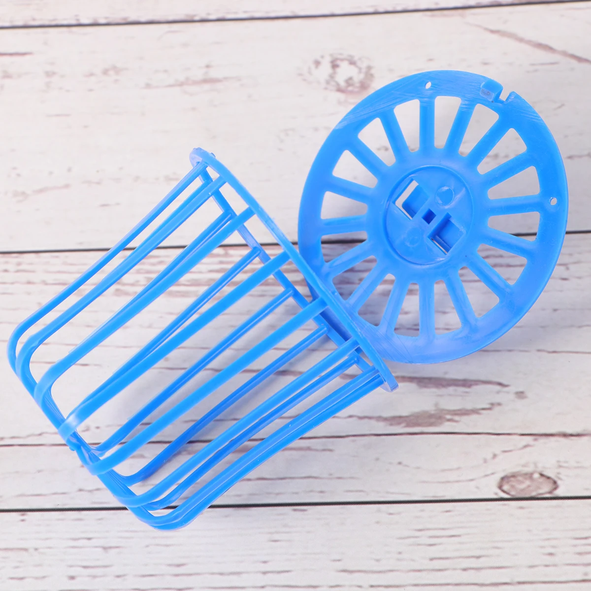 

5 Pcs Fruit Vegetable Basket Durable Plastic Parrot Bird Supplies Cage Feeders Food Container Toy Pet Accessories