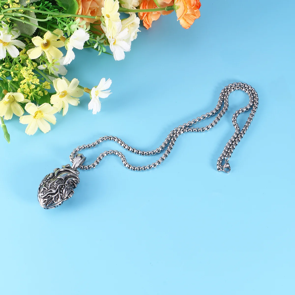 

Men Titanium Steel Necklace 1168 Silver Large Human Organ Shape Pendant Fashion Metal Necklace Gift