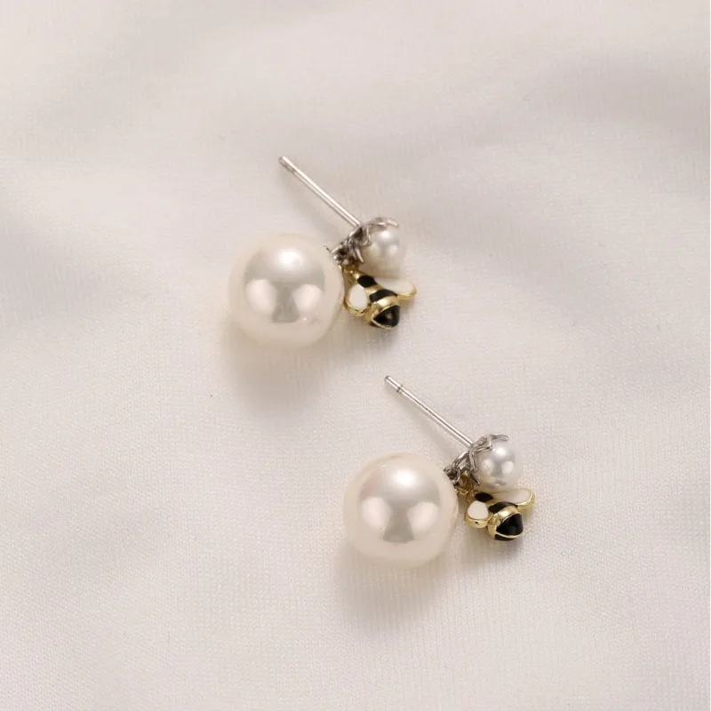 

Новый тренд Ins маленький жемчуг мультфильм пчела женские серебряные серьги S925 дизайн смысл темперамент простой смысл